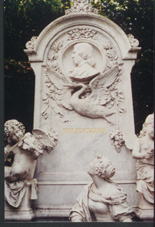 Schumann Gravestone