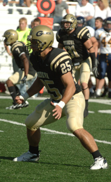 #25 Dan Terracciano inducted into NFF Hampshire Honor Society