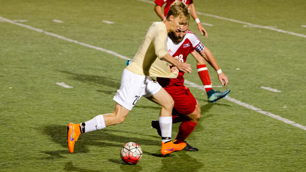 Men’s Soccer Has Disappointing 4-3 Loss on the Road