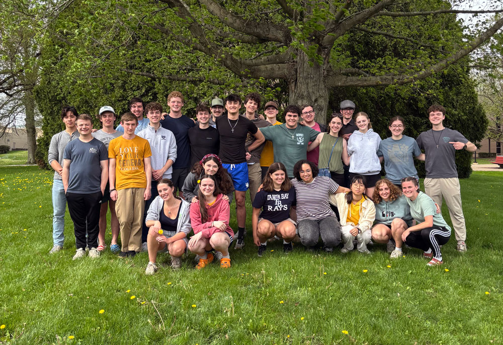 Students having fun at Honors Retreat