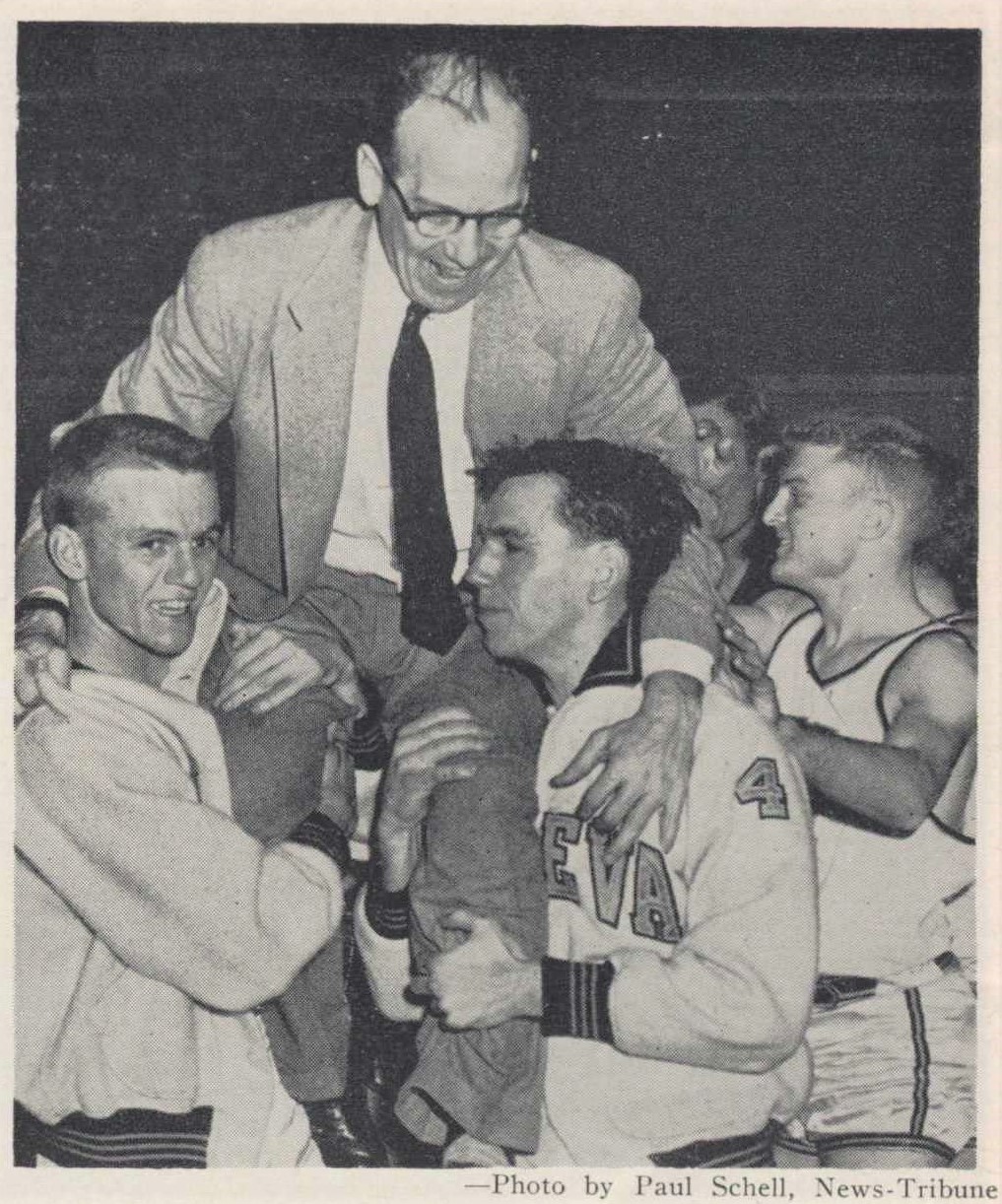1952 Cliff Aultman, Coach of the Year