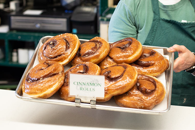 Oram's cinnamon rolls