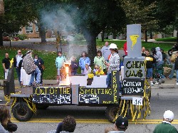 2005 Homecoming float contest winners!