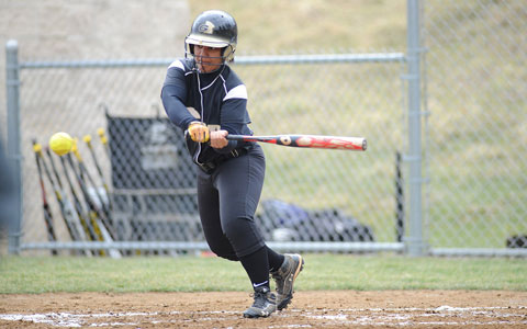 Geneva Softball Starts Strong with 7-1 Win over Elms; Drops Second Game to Marian