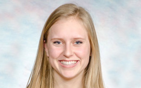 Track & Field’s Jessica Kelosky Set School Record in Early Bird Meet