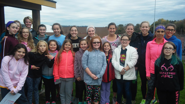 Geneva Women’s Cross Country Joins Girls on the Run Program