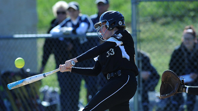 Softball Splits in Season Home Opener against Pitt Greensburg
