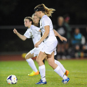 Women′s Soccer fell to Wooster 3-0 on Tuesday, but then ended a four game scoreless drought to open PAC play on Saturday with a 4-0 win against Thiel.