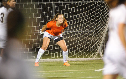 Mt. Union defeats Geneva women′s soccer in a 3-0 final