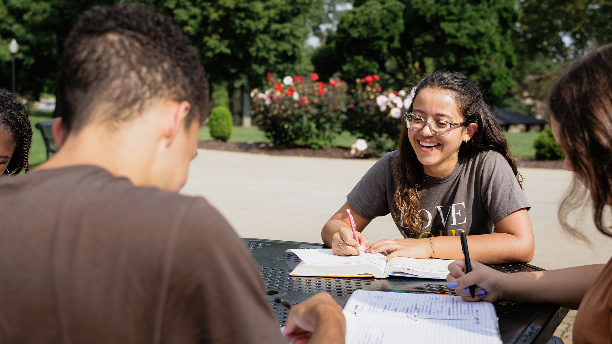 A Closer Look: How Do I Practice Discernment in My College Search?